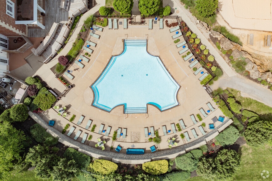 Middletown Landing - Pool - Middletown Landing