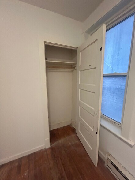 Building Photo - 333 2nd St