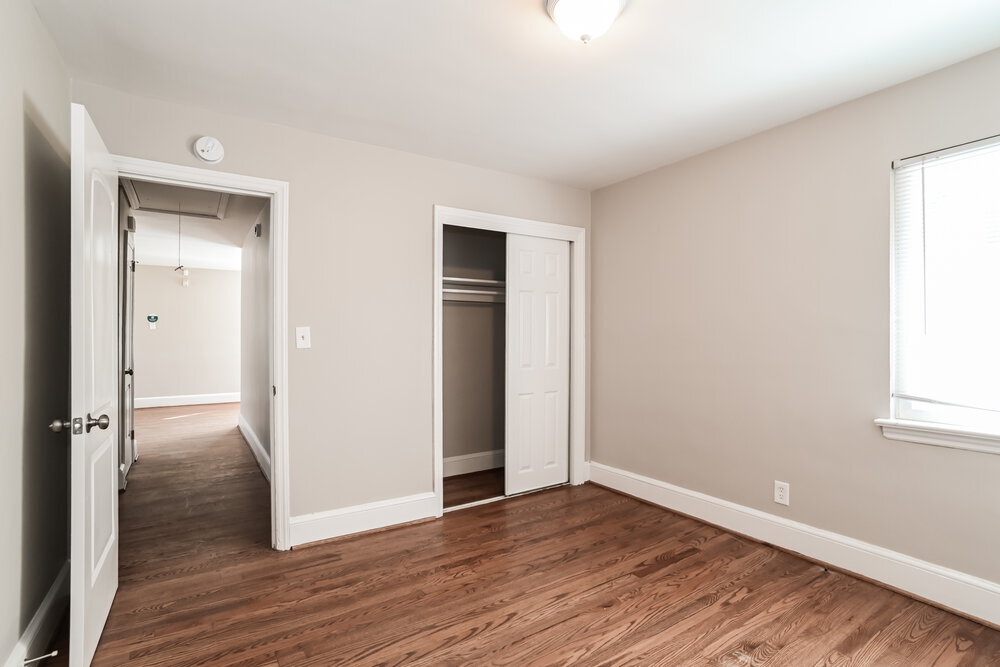 Building Photo - 2751 Catalina Ave