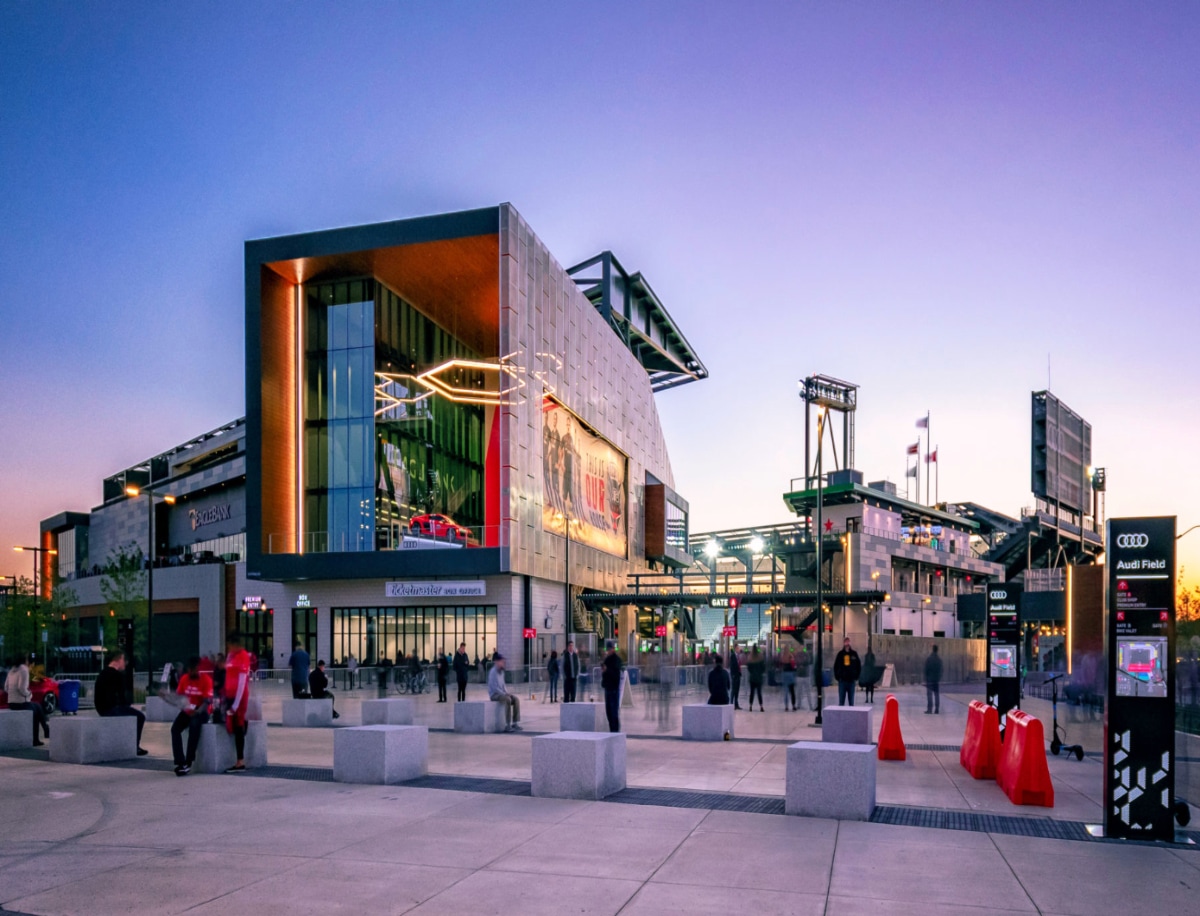 Building Photo - 1537 1st St SW