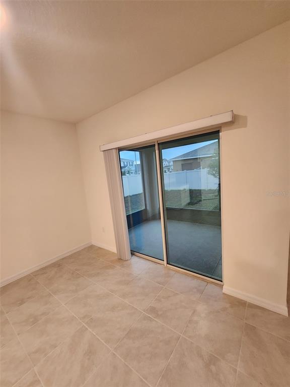 Building Photo - 1051 Griffon Ave