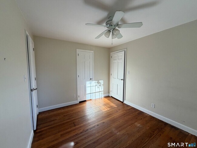 Building Photo - 30 Apter Dr