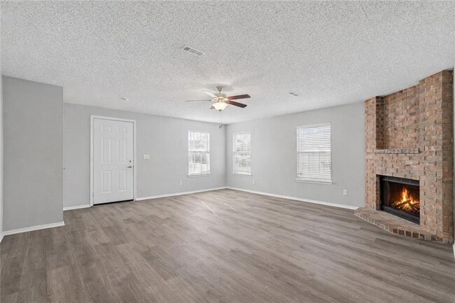 Building Photo - 4378 W Thrasher Dr