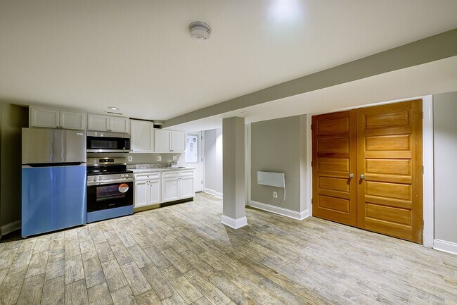 Building Photo - 5518 13th St NW