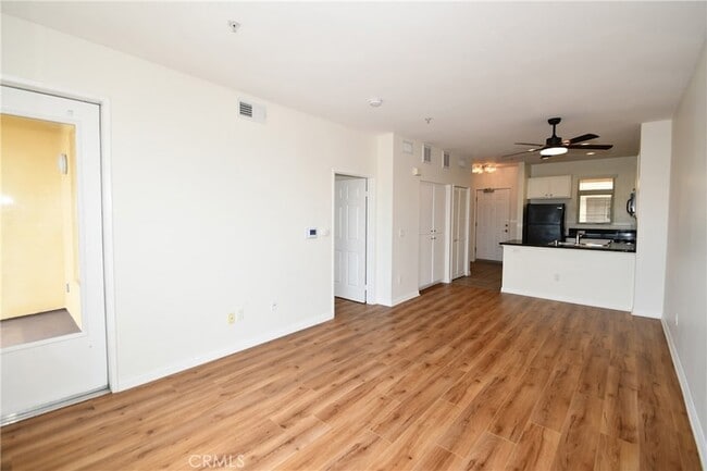 Building Photo - 2742 Cabrillo Ave