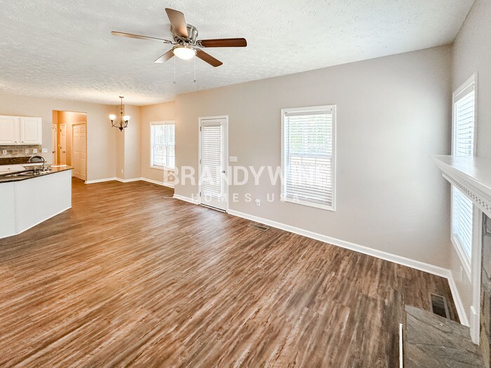Building Photo - 116 Hunter's Pointe Ct