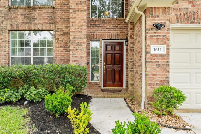 Building Photo - 1611 Landimore Ct