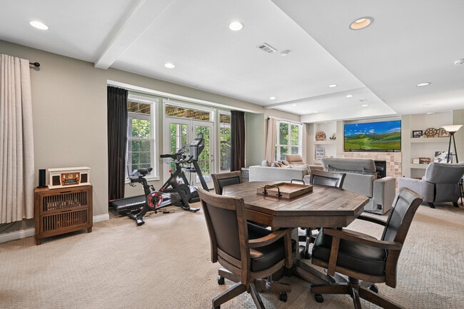 Building Photo - 135 Harbour Ridge
