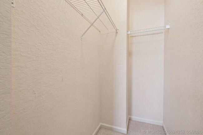 Building Photo - 2584 Stockbridge Square SW