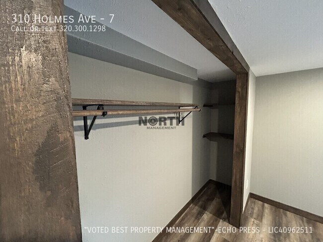 Building Photo - 310 Holmes Ave