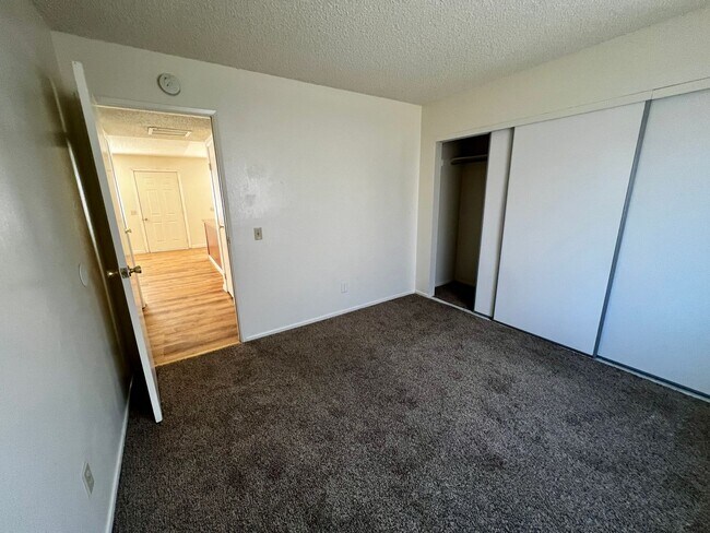 Building Photo - 73796 Cactus Dr