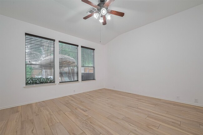 Building Photo - 24543 Carlton Springs Ln