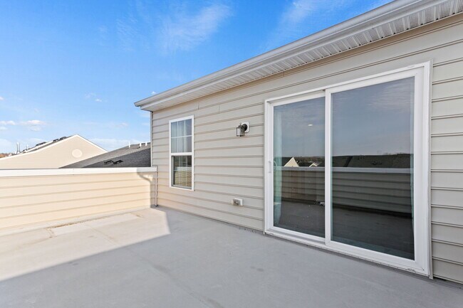 Building Photo - 6405 Walcott Ln