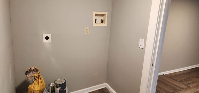 Building Photo - Home For Rent in Newport, TN