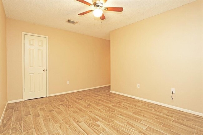 Building Photo - 21611 Cimarron Pkwy