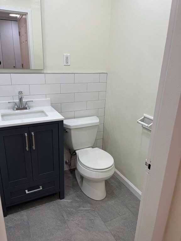 Building Photo - 6 Whittier Pl