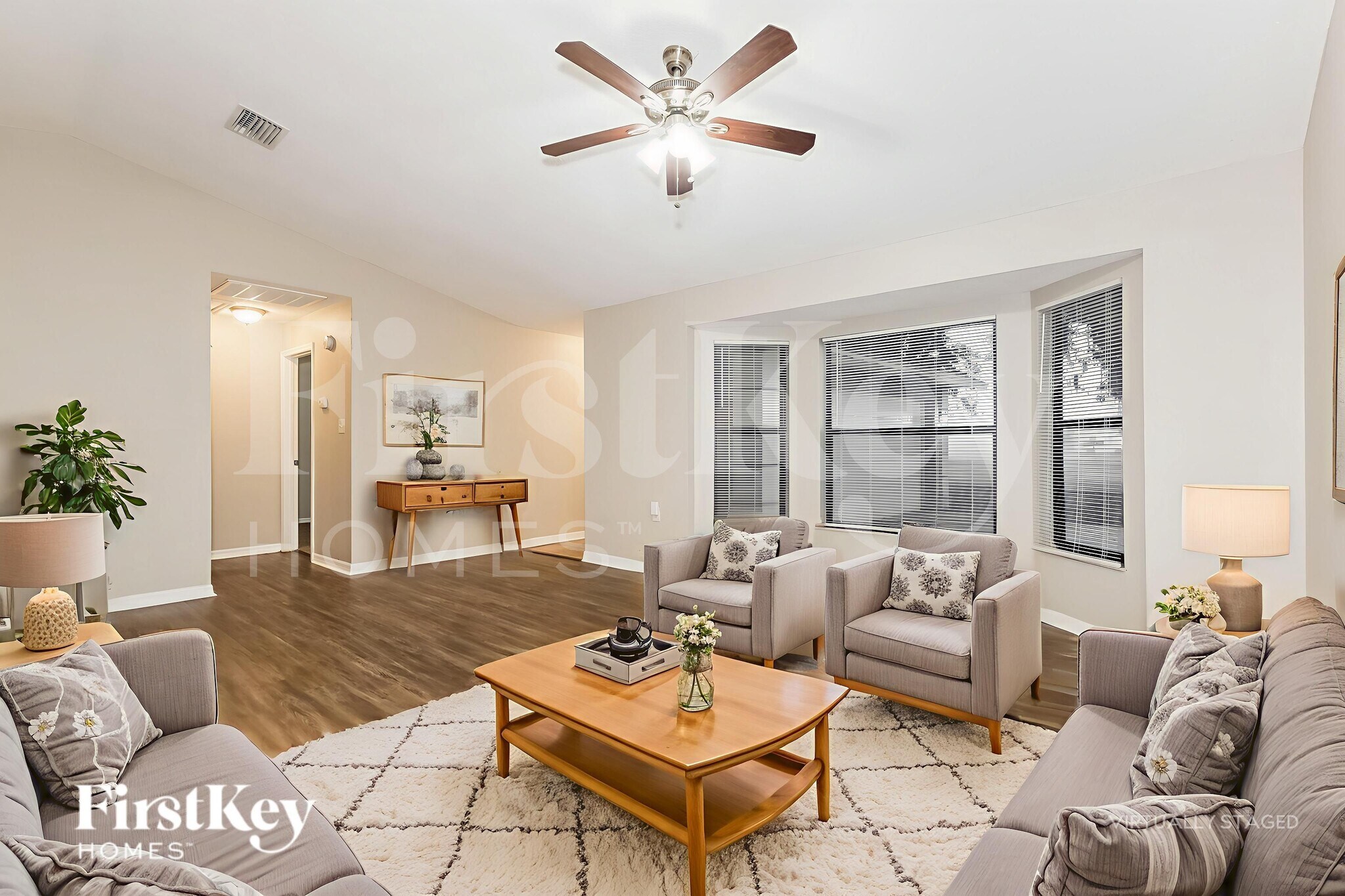 Building Photo - 7989 Sioux Ln