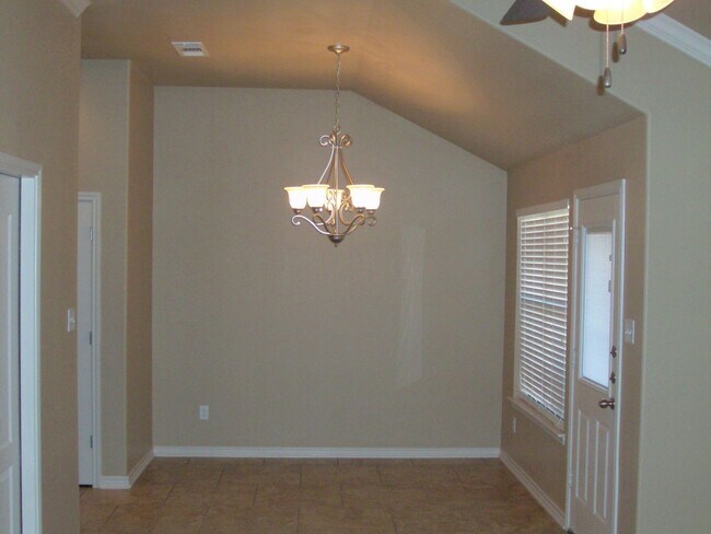Building Photo - 4700 Passion Flower Loop