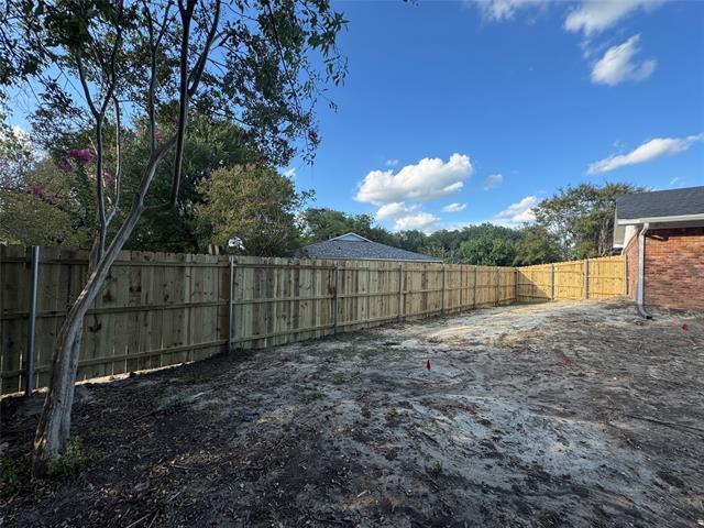 Building Photo - 622 Mink Dr