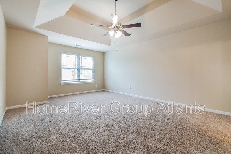 Building Photo - 1605 Danube Ct
