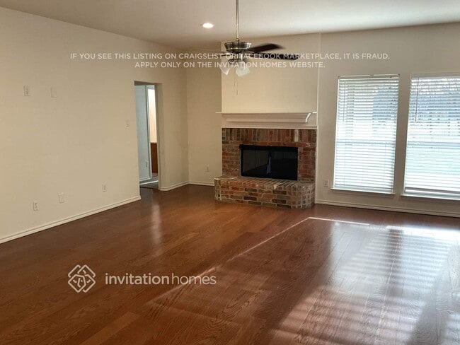 Building Photo - 5609 Parkplace Dr