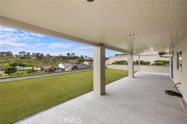 Building Photo - 33331 Ocean Hill Dr