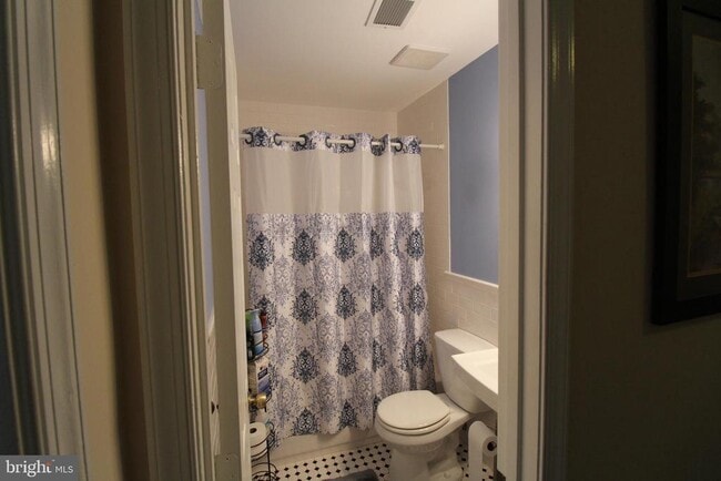 Building Photo - 9630 Sutton Green Ct