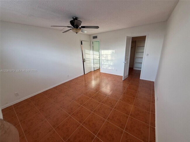 Building Photo - 3001 NW 48th Ave