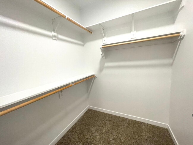 Building Photo - 1101 Abbeyglen Castle Dr