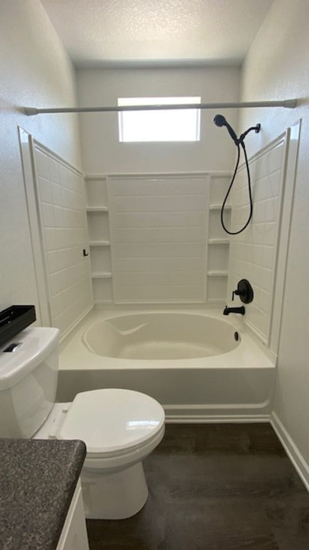 Building Photo - Beautiful 2/2 Condo Fully Remodeled!! A Must See to Appreciate!!