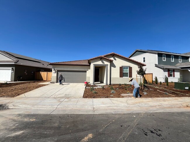 Building Photo - 4 BR, 2.5 Ba, 2262SF, Single Story, Solar ...