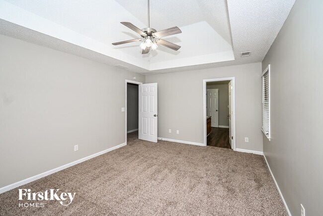 Building Photo - 67 Camden Trail