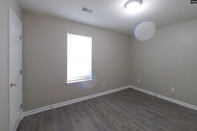 Building Photo - 1310 May Oak Cir