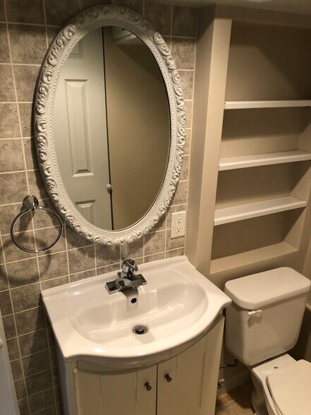 Building Photo - 2325 Sierra St