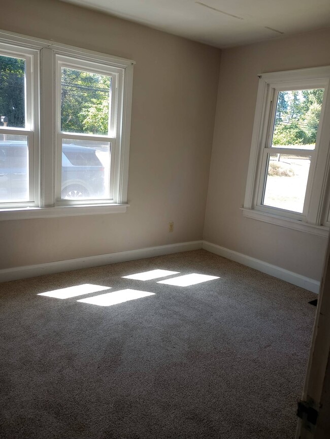 Building Photo - 3820 PA-257