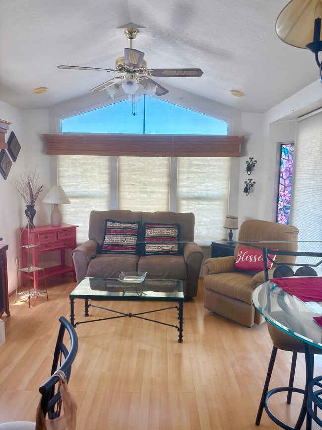 Airy and bright, beautifully appointed, a great place to call home. - 11475 S Clara Anita Dr