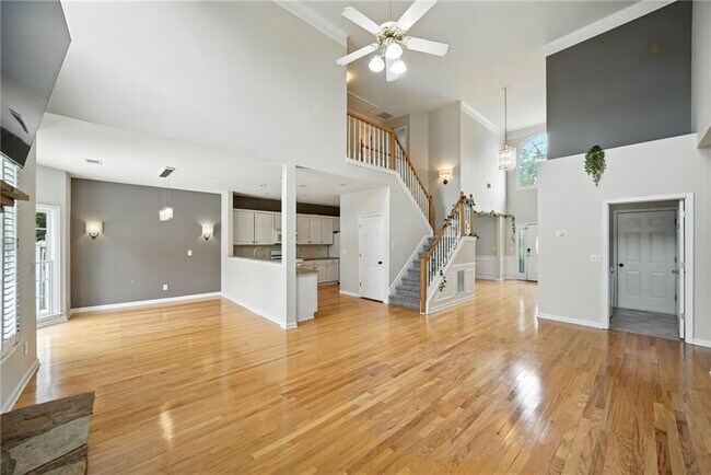 Building Photo - 3966 Kendall Cove