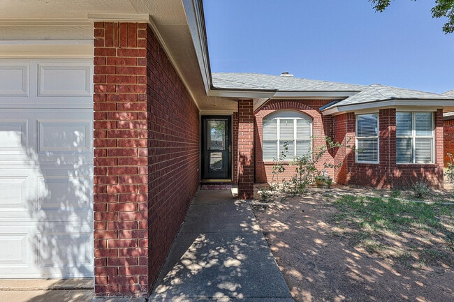 Building Photo - 9708 Aberdeen Ave