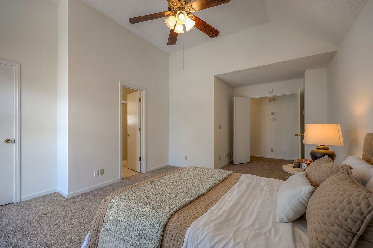 Building Photo - 14903 Goodman St