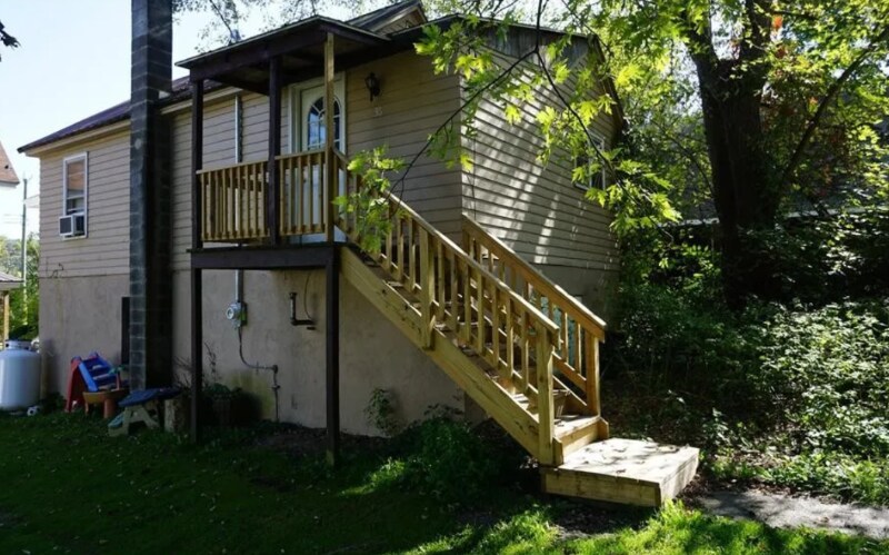 Primary Photo - 36 Henry St