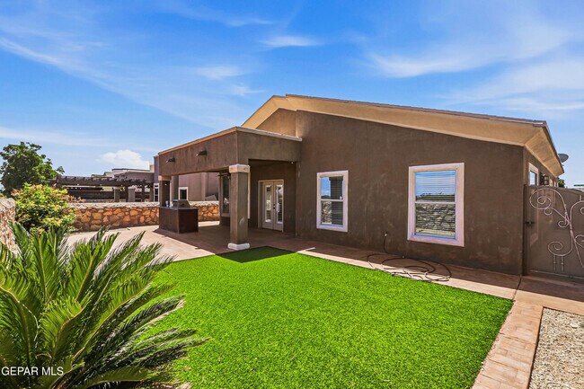 Building Photo - 5457 Pedro Lucero Dr