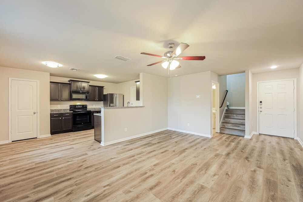 Building Photo - 6427 Woodcliff Bnd