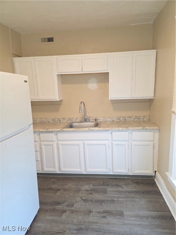 Building Photo - 207 Bath St