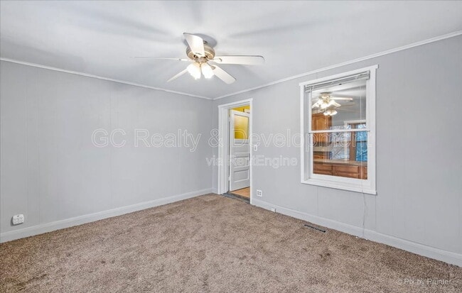 Building Photo - 1932 N Karlov Ave