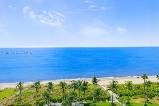 Building Photo - 1620 N Ocean Blvd