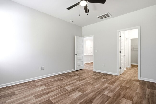 Building Photo - 2125 Osprey Isle Ln SW