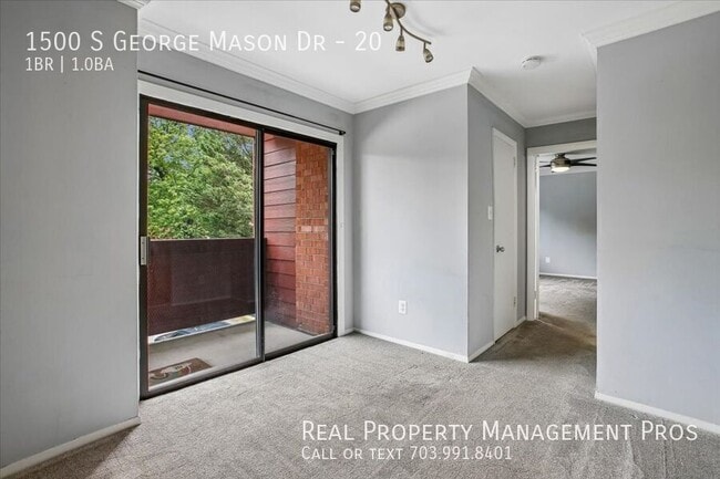 Building Photo - 1500 S George Mason Dr
