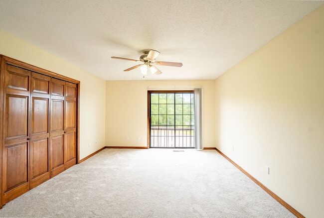 Building Photo - 5 Edgehill Cove