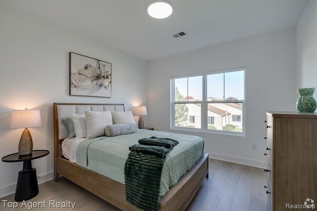 Building Photo - 31829 Gabby Ct