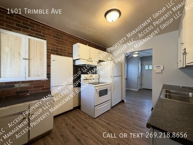 Building Photo - 1401 Trimble Ave